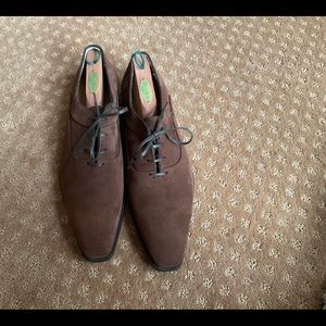 Men’s brown suede shoes